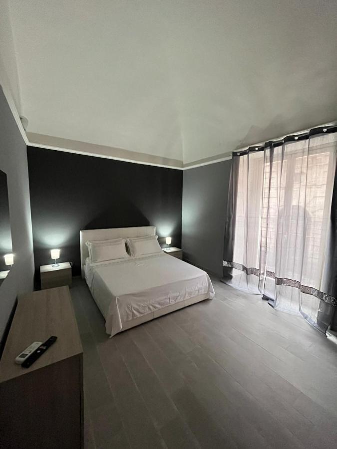 Delia Apartment Catania Exterior photo